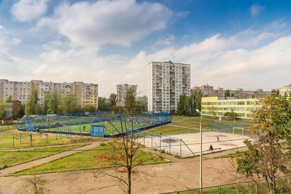 Квартира По Адресу Приозерная 8 Б Оболонь Kiev Esterno foto